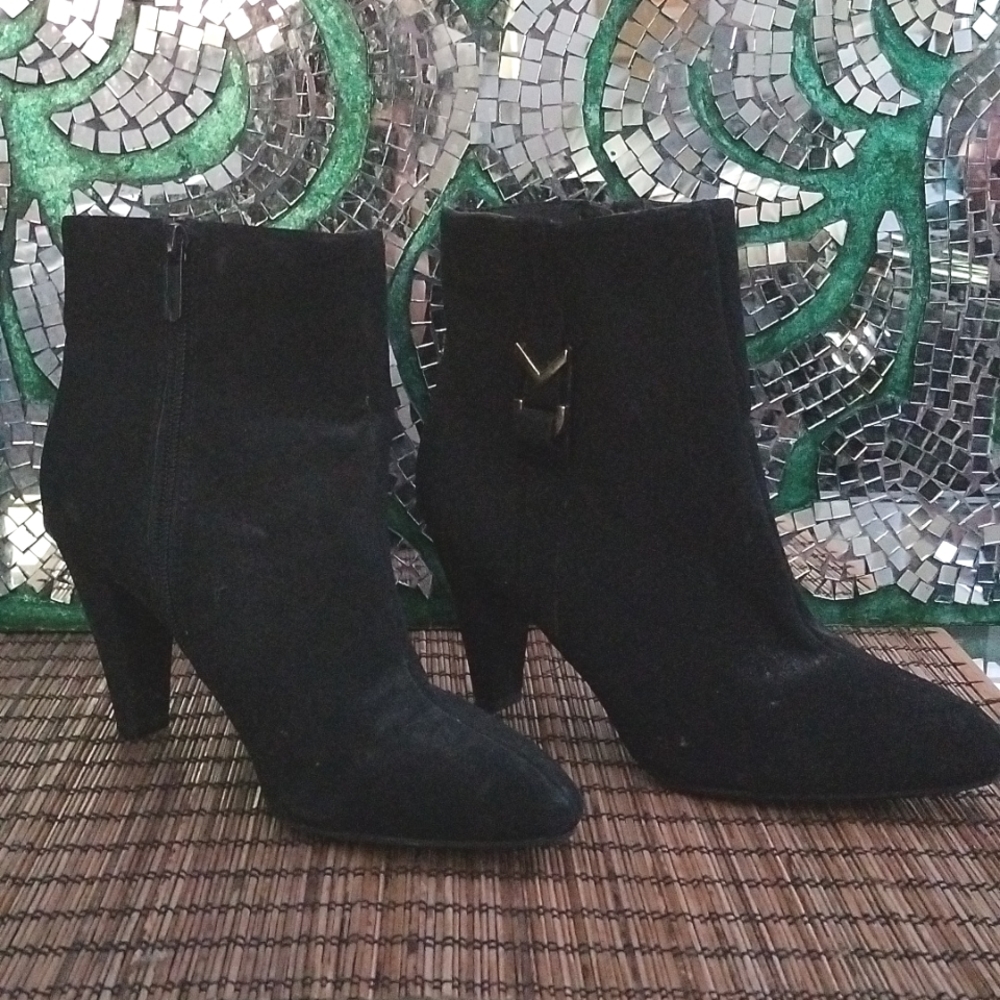 Impo Black Suede Boots Size 8